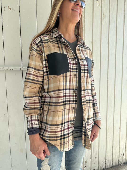 Flannel with Black Leather Pockets, size m